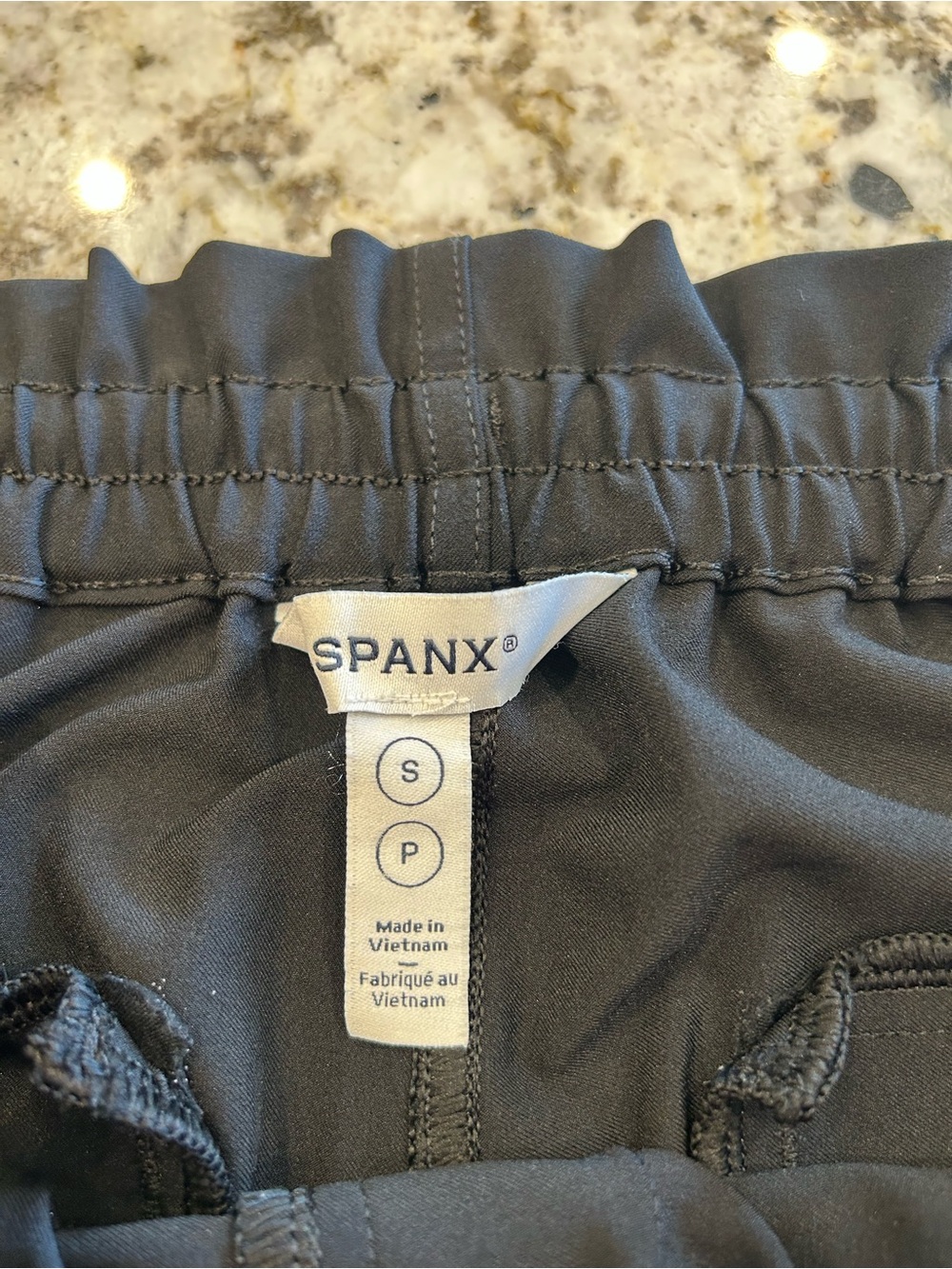 SPANX Wide Leg Cargo Pants, Black Small Petite S/P - Picture 8 of 9